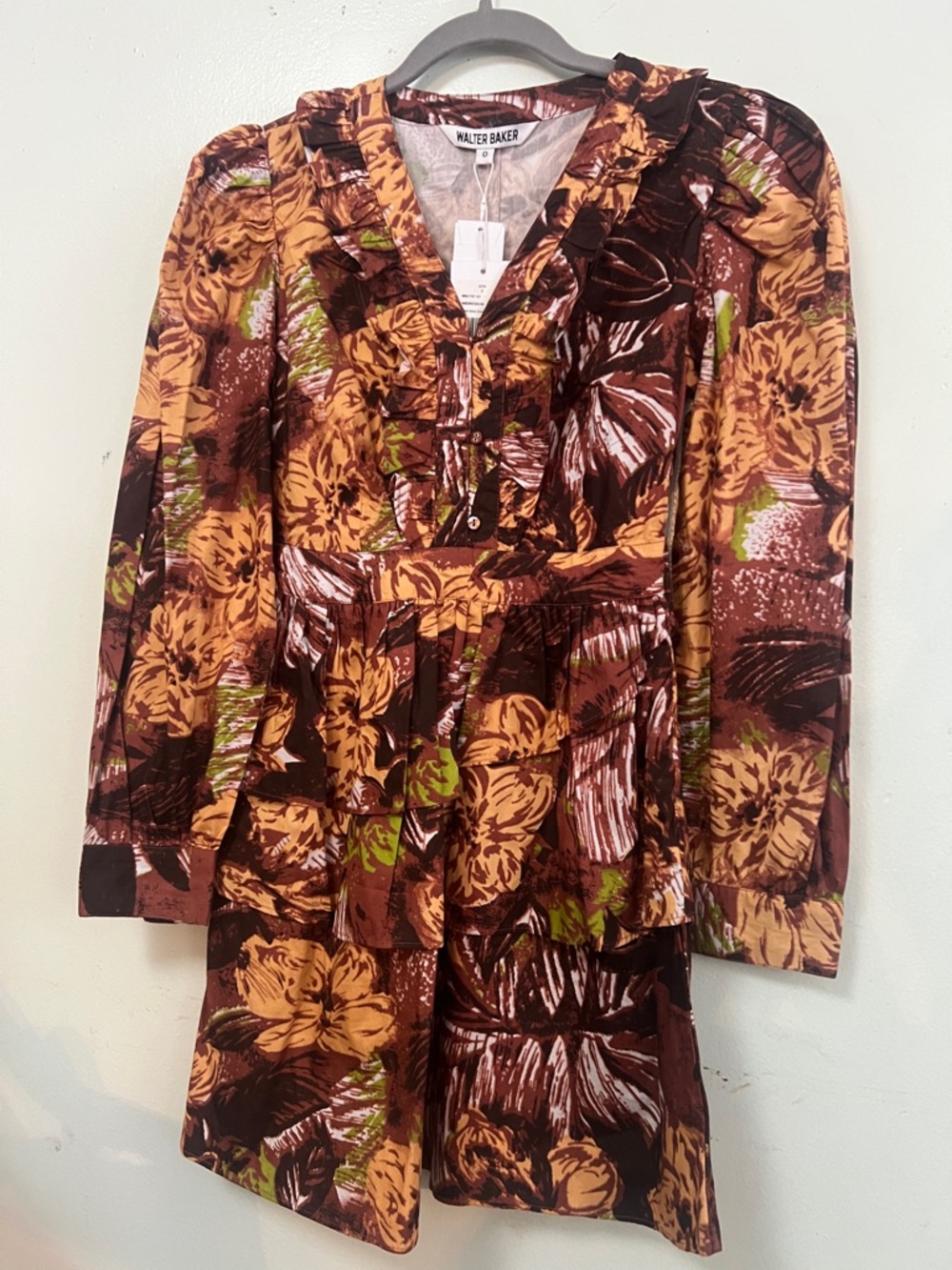 Walter Baker NWT Floral Ruffle Long sleeve dress SIZE 0